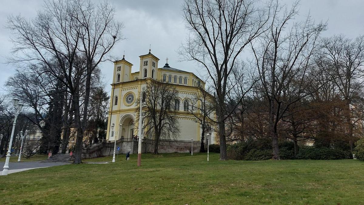 Villa Shafaly Mariańskie Łaźnie Zewnętrze zdjęcie